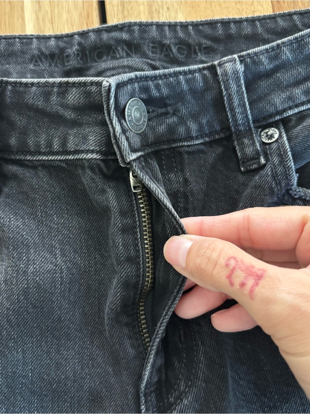 AEO A Line Jeans - Picture 4 of 9